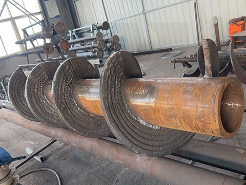 螺旋葉片堆焊耐磨層